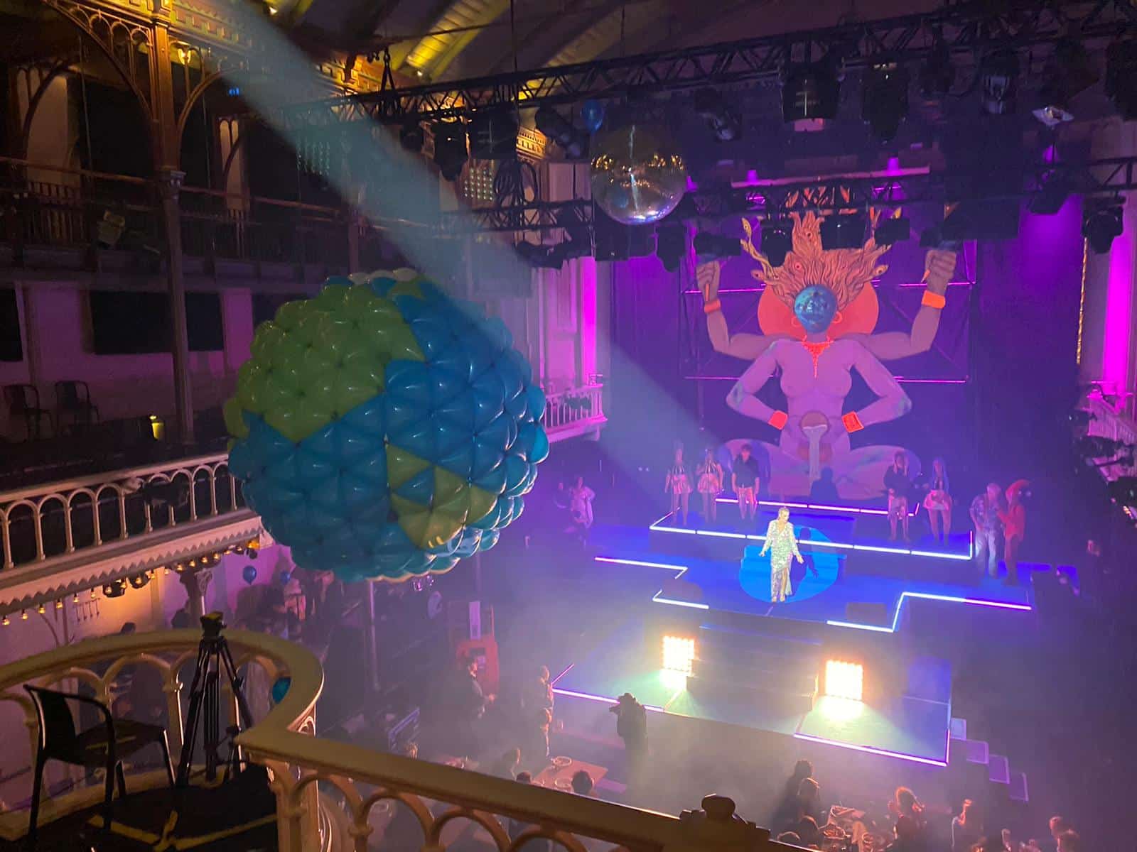 Giant balloon globe on stage balcony at Paradiso in Amsterdam (2019)